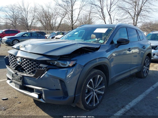 44112642 :رقم المزاد ، 7MMVABEY2PN102541 vin ، 2023 Mazda Cx-50 2.5 Turbo Premium Plus مزاد بيع