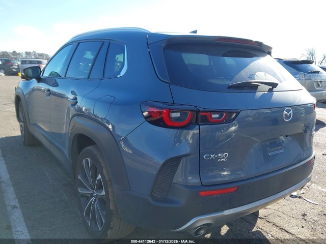 44112642 :رقم المزاد ، 7MMVABEY2PN102541 vin ، 2023 Mazda Cx-50 2.5 Turbo Premium Plus مزاد بيع