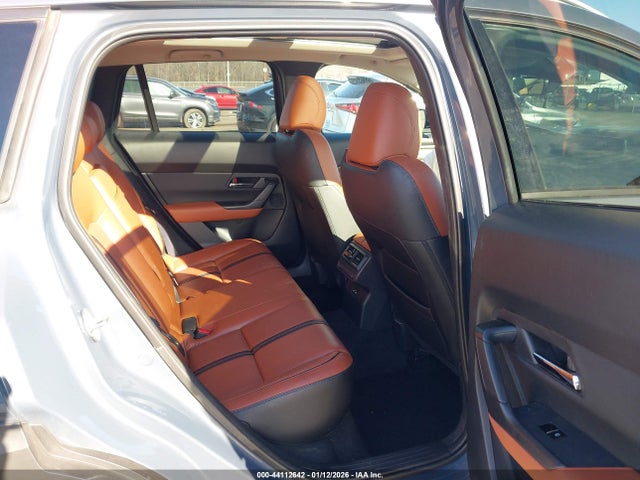 44112642 :رقم المزاد ، 7MMVABEY2PN102541 vin ، 2023 Mazda Cx-50 2.5 Turbo Premium Plus مزاد بيع