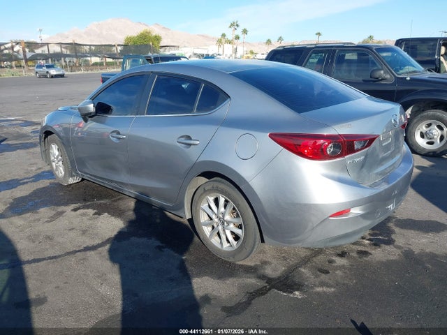 2016 Mazda Mazda3 მანქანა იყიდება აუქციონზე, vin: JM1BM1U7XG1337841, აუქციონის ნომერი: 44112661