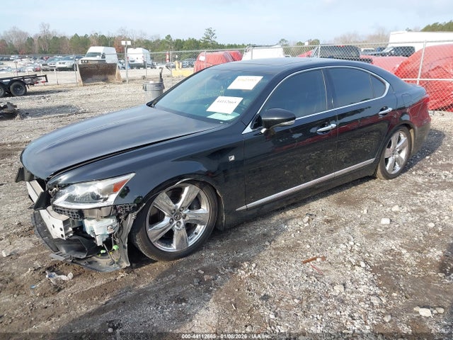Lexus LS 460 2015 JTHBL5EF4F5134174 Image 2