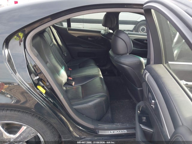 Lexus LS 460 2015 JTHBL5EF4F5134174 Image 8
