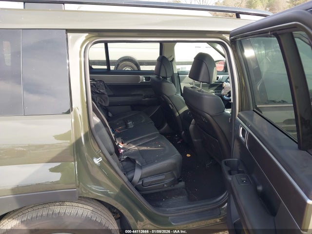 5NMP24GL6SH111333 Hyundai Santa Fe Sel