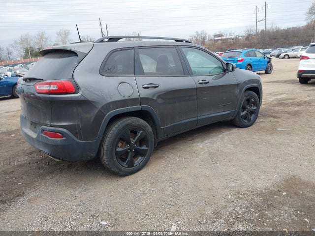 1C4PJMDS4GW327961 Jeep Cherokee High Altitude