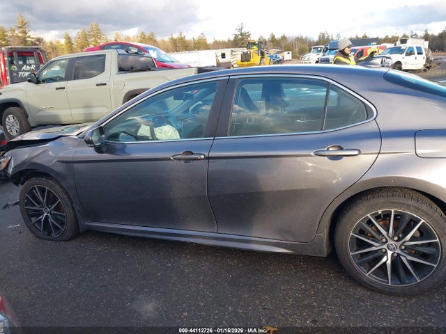 4T1G11BK5PU081902 Toyota Camry Se Awd