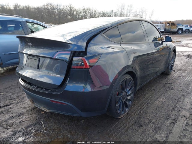 Продажа на аукционе авто 2024 Tesla Model Y Performance Dual Motor All-wheel Drive, vin: 7SAYGDEF7RA277486, номер лота: 44112727