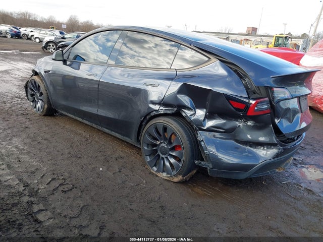 Продажа на аукционе авто 2024 Tesla Model Y Performance Dual Motor All-wheel Drive, vin: 7SAYGDEF7RA277486, номер лота: 44112727