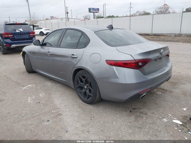 2021 ALFA ROMEO GIULIA ZARFAMAN3M7644958 Photo 2