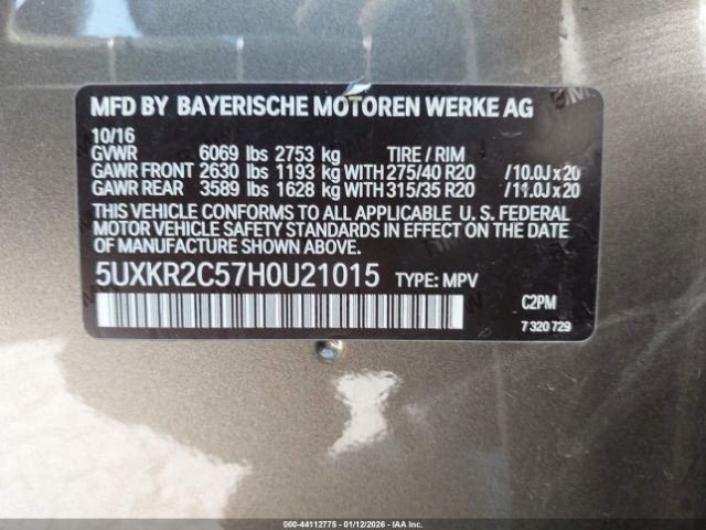 2017 BMW X5 5UXKR2C57H0U21015 Photo 8