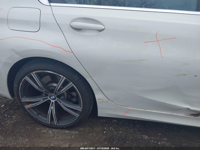 Продажа на аукционе авто 2022 Bmw 330i Xdrive, vin: 3MW5R7J06N8C57029, номер лота: 44112811