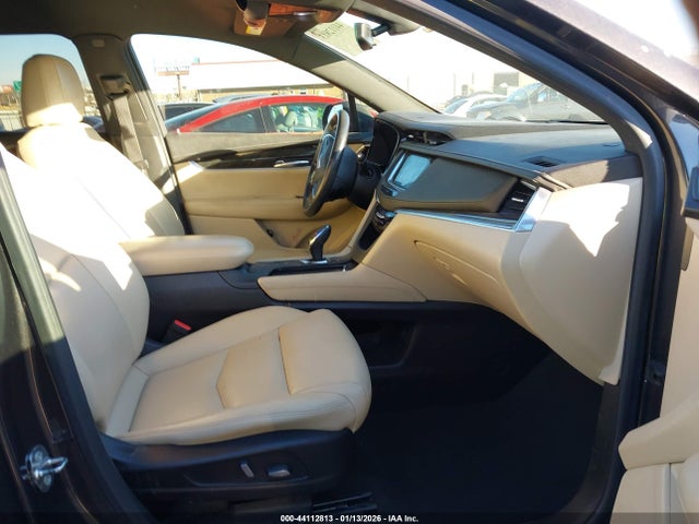 2018 CADILLAC XT5 1GYKNARS4JZ142573 Photo 4