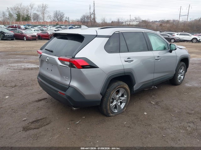 Toyota Rav4 Xle 2024 2T3P1RFV8RC447186 Image 4