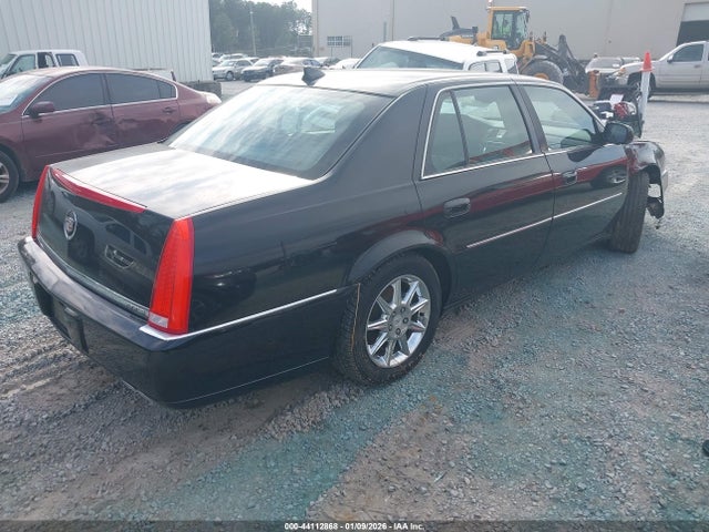 2010 CADILLAC DTS 1G6KD5EY5AU106126 Photo 3