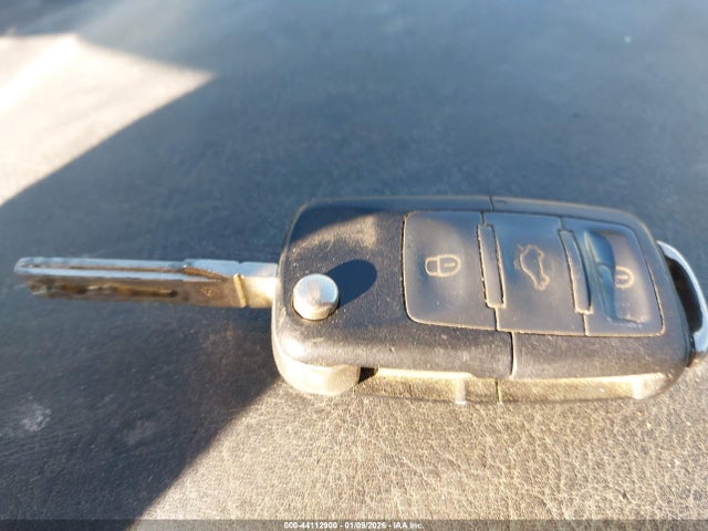 44112900 :رقم المزاد ، 3VWSK69M14M094465 vin ، 2004 Volkswagen Jetta Gls 2.0l مزاد بيع