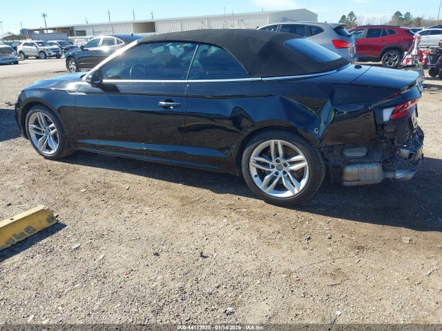 2019 AUDI A5 WAUYNGF51KN008174 Photo 2