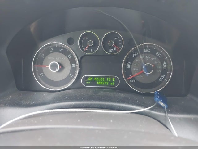 2008 FORD TAURUS X 1FMDK02W38GA12204 Photo 6