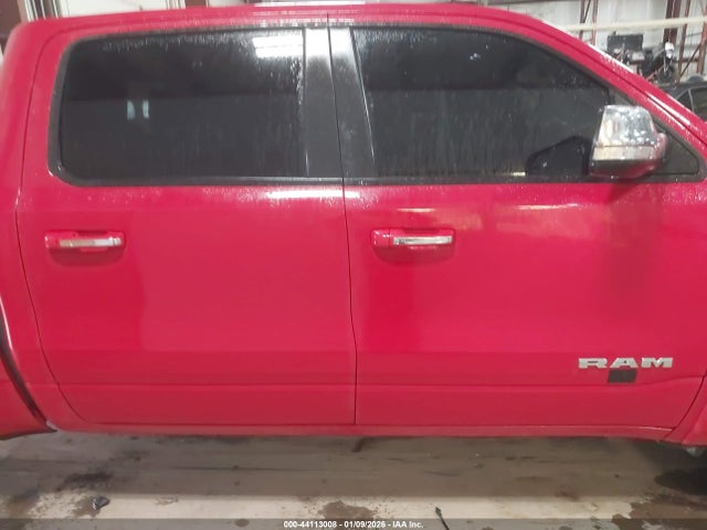 44113008 :رقم المزاد ، 1C6SRFJT1LN199343 vin ، 2020 Ram 1500 Laramie  4x4 5'7 Box مزاد بيع