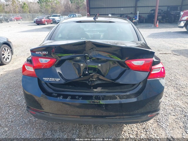 1G1ZC5STXHF262290 Chevrolet Malibu 1fl