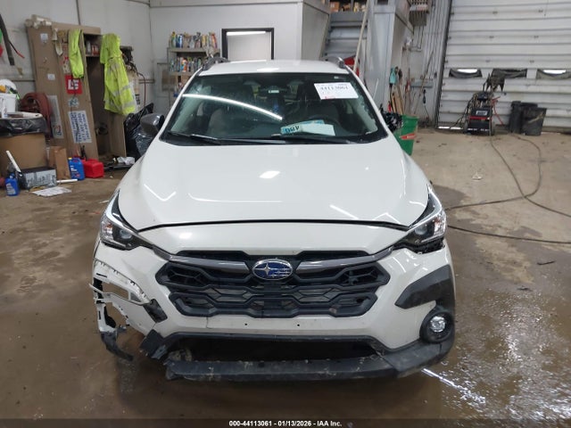 2024 Subaru Crosstrek Premium მანქანა იყიდება აუქციონზე, vin: JF2GUADC0R8230103, აუქციონის ნომერი: 44113061