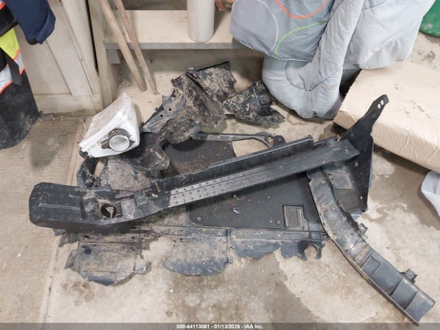 2024 Subaru Crosstrek Premium მანქანა იყიდება აუქციონზე, vin: JF2GUADC0R8230103, აუქციონის ნომერი: 44113061