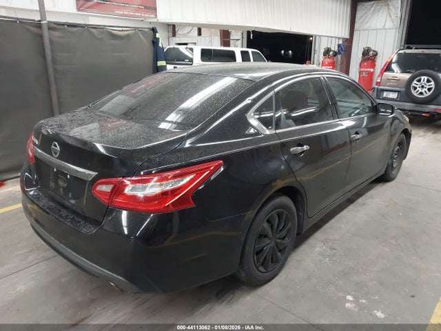 1N4AL3AP9HN361398 Nissan Altima 2.5 S