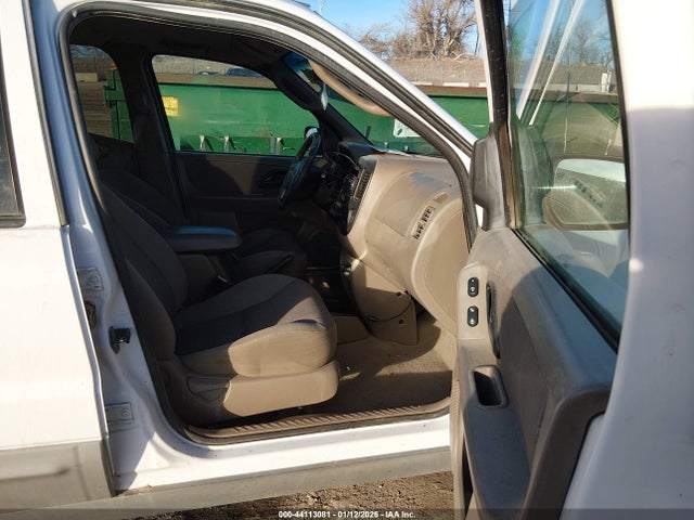 2002 FORD ESCAPE 1FMYU03102KB53542 Photo 4