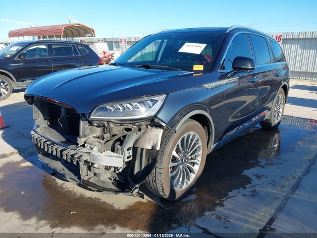 2021 LINCOLN AVIATOR 5LM5J7WC2MGL02604 Photo 1