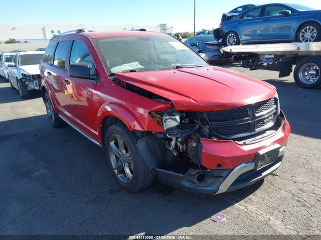 3C4PDCGB3FT606139 Dodge Journey Crossroad
