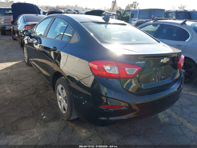 1G1BC5SM6H7173837 Chevrolet Cruze Ls Auto