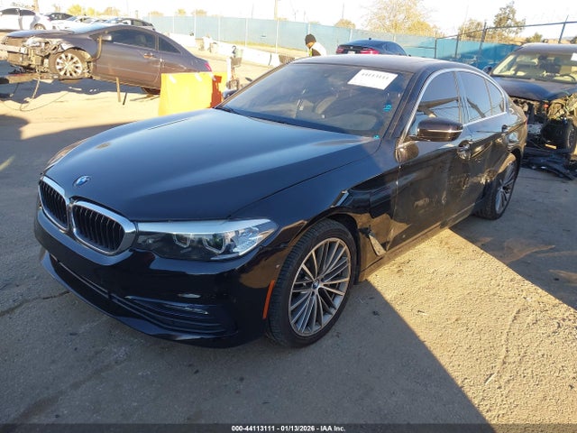 2018 BMW 530E WBAJA9C52JB252347 Photo 1