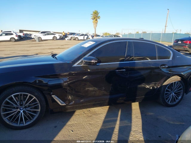 2018 BMW 530E WBAJA9C52JB252347 Photo 5