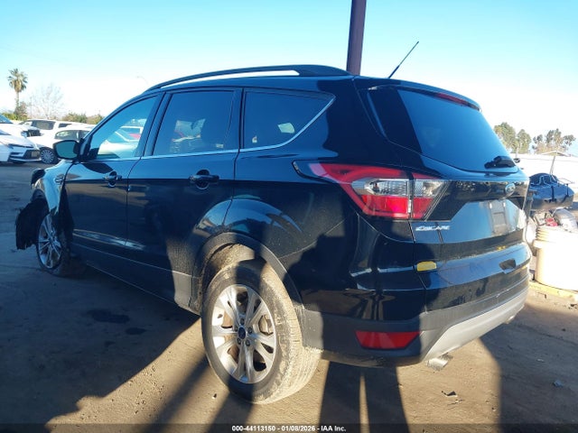 Ford ESCAPE SE 2017 1FMCU0G91HUB96374 Image 3