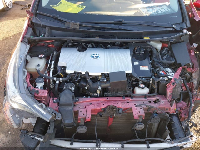 JTDKBRFUXJ3064371 Toyota Prius Two