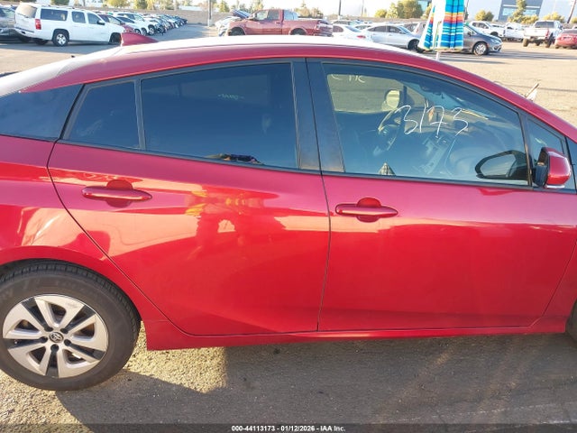 JTDKBRFUXJ3064371 Toyota Prius Two
