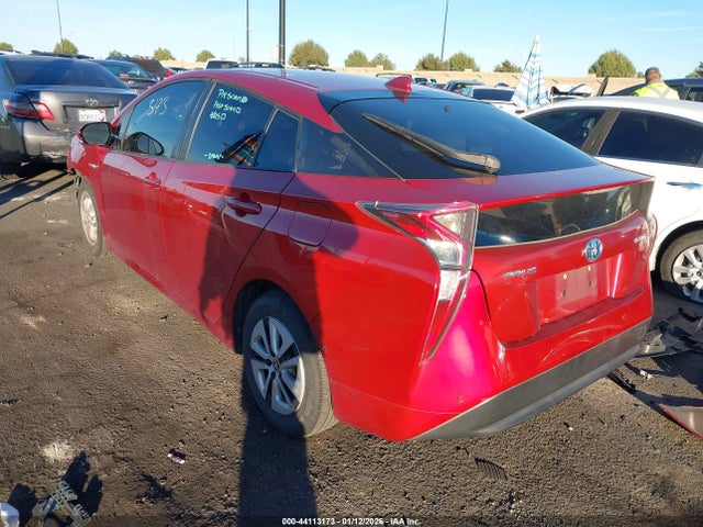 JTDKBRFUXJ3064371 Toyota Prius Two