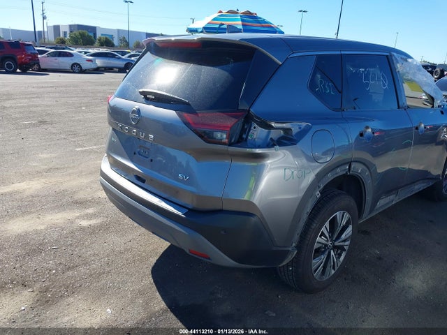 JN8BT3BA9PW408547 Nissan Rogue Sv Fwd