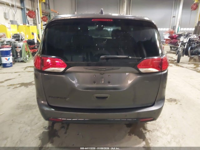 Chrysler Pacifica Touring 2020 2C4RC1FG2LR129179 Image 16