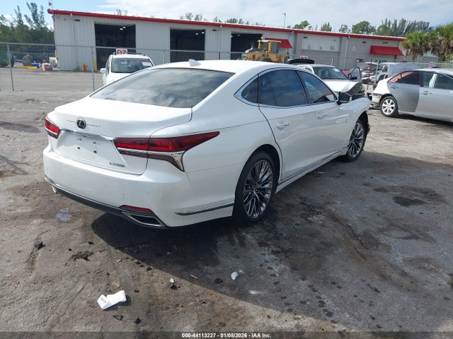 Продажа на аукционе авто 2020 Lexus Ls 500, vin: JTHD51FF3L5011097, номер лота: 44113227