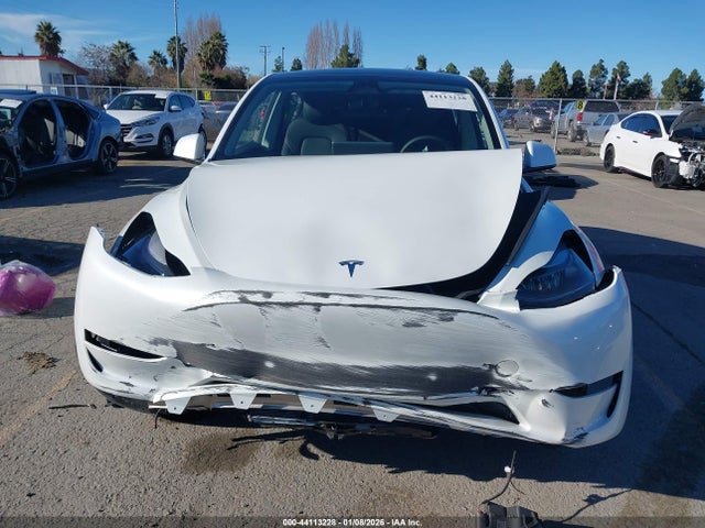 7SAYGDED4SF277310 Tesla Model Y Long Range Dual Motor Rear-wheel Drive
