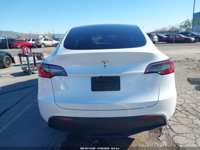 7SAYGDED4SF277310 Tesla Model Y Long Range Dual Motor Rear-wheel Drive