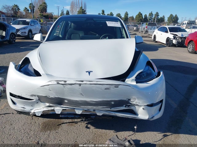 2025 TESLA MODEL Y 7SAYGDED4SF277310 Photo 5