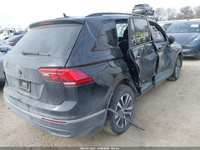 Aukcja sprzedaży 2023 Volkswagen Tiguan 2.0t S, vin: 3VVRB7AX8PM070778, numer aukcji: 44113237