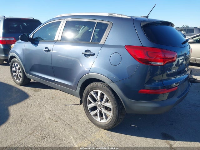 KIA Sportage Lx 2016 KNDPB3AC2G7815885 Image 3