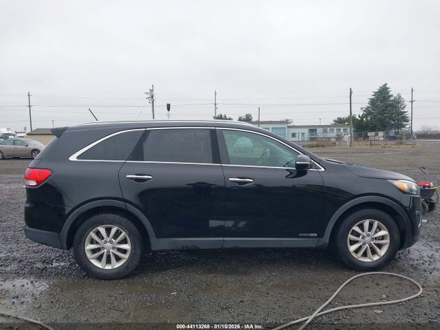 5XYPGDA53GG131679 KIA Sorento 3.3l Lx