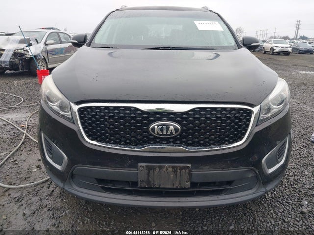 5XYPGDA53GG131679 KIA Sorento 3.3l Lx
