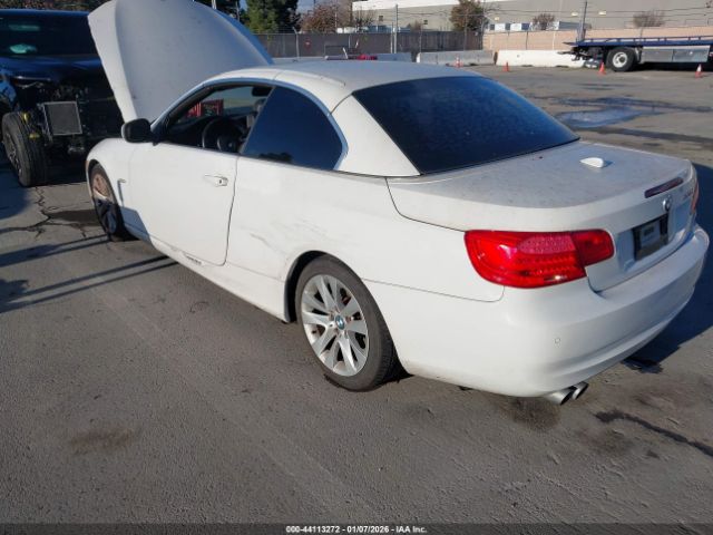 2013 BMW 328I WBADW3C50DJ525128 Photo 2