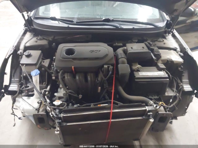 5NPE24AF4KH818718 Hyundai SONATA SE