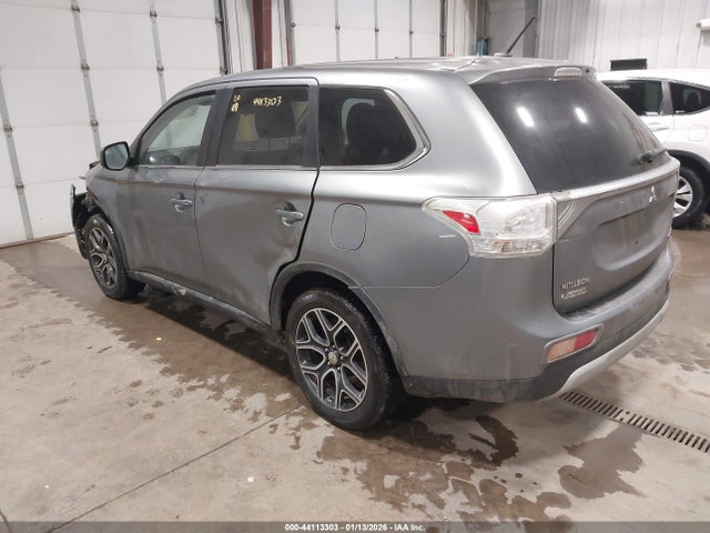 2015 MITSUBISHI OUTLANDER JA4JZ4AXXFZ010286 Photo 2