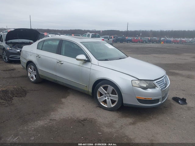 2008 VOLKSWAGEN PASSAT WVWAK73C58P042907