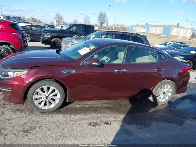 44113335 :رقم المزاد ، 5XXGT4L34JG267659 vin ، 2018 Kia Optima Lx مزاد بيع